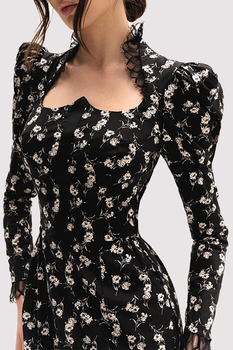 Elegante vestido de manga larga con cuello cuadrado, encaje y patchwork con estampado floral