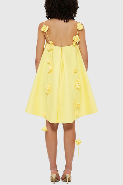 Vestidos sexis con escote cuadrado y forma de flor