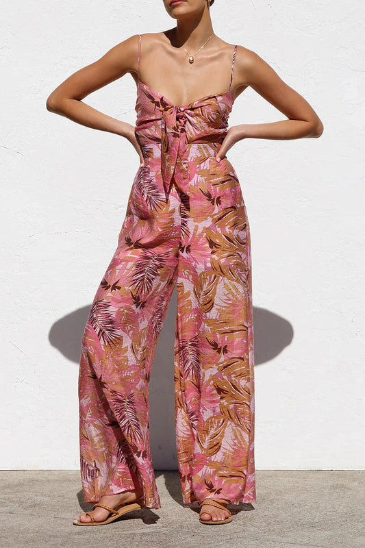Mono holgado con cuello en V en contraste y bolsillo con estampado floral de vacaciones