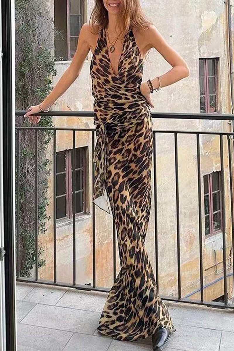 Traje de baño de dos piezas sexy con estampado de leopardo, sin espalda, con cuello halter y sin mangas