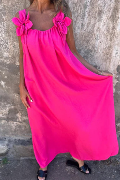 Vestidos casuales de tirantes con cuello en U y flores en color liso