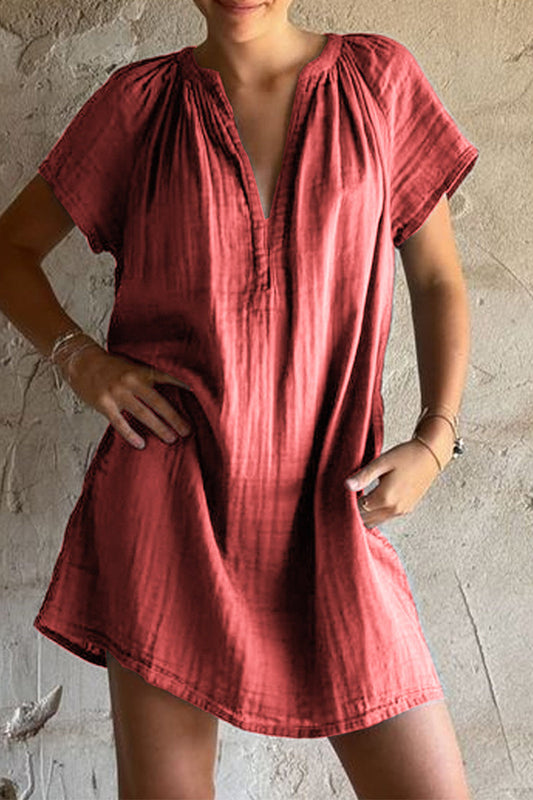Vestido informal de manga corta con cuello en V fruncido y patchwork en color liso
