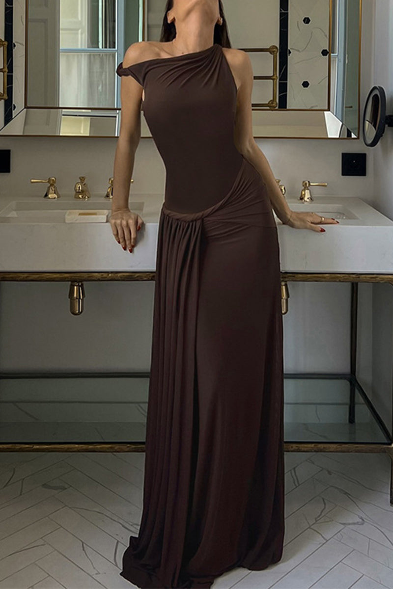 Vestidos irregulares sexis de color sólido con pliegues irregulares y cuello oblicuo