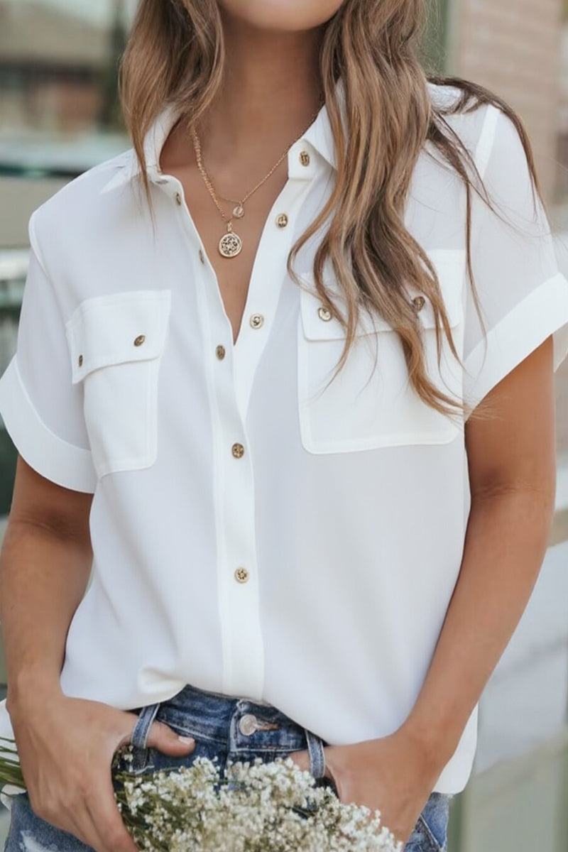 Blusas de cuello vuelto con botones y bolsillos de color liso para uso diario
