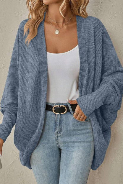 Chaqueta de punto holgada con mangas de murciélago a la moda 