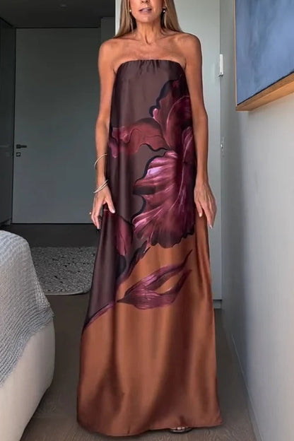 Vestido largo de satén con estampado floral, hombros descubiertos y abertura en forma de A. Inspiración para dibujar