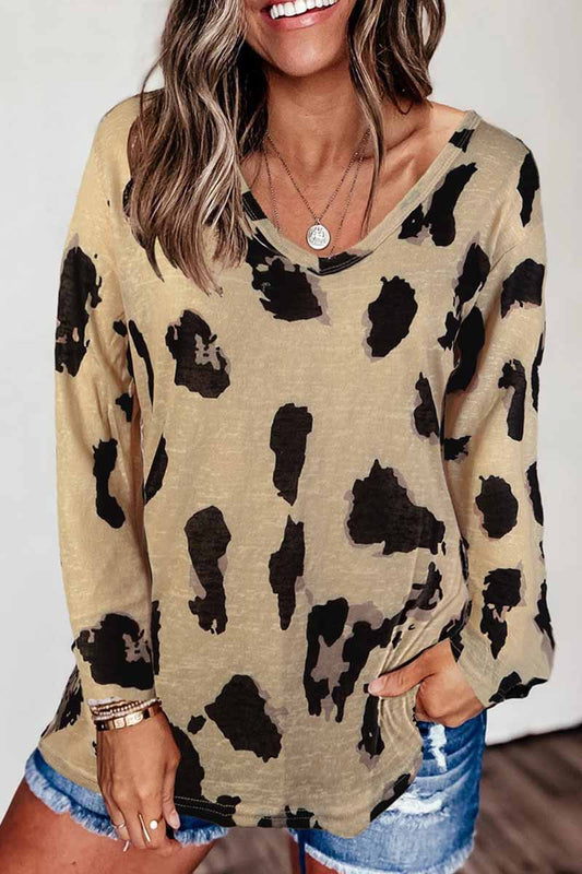 Top holgado con estampado de leopardo y cuello en V