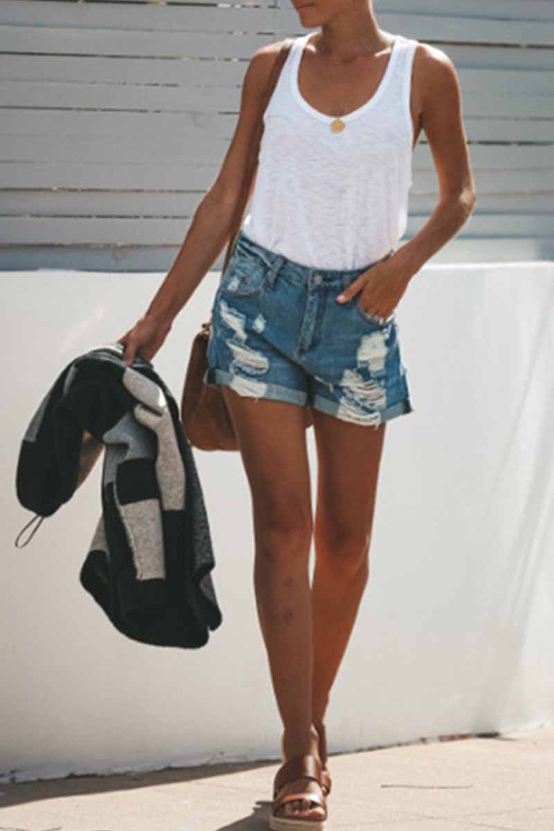 Shorts rectos de mezclilla rasgados de Fashion Street