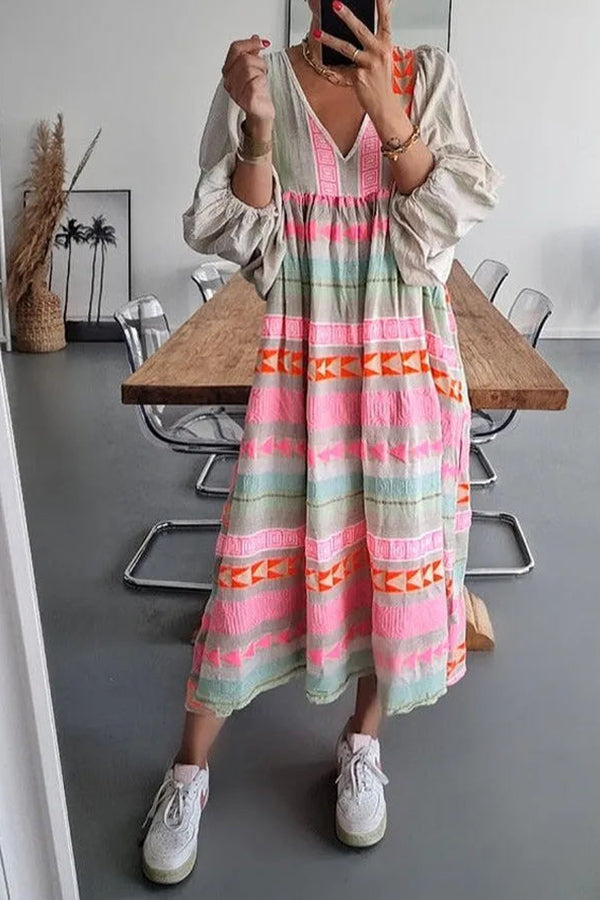 Vestido midi acampanado con estampado geométrico en bloques de color de Whisked Away