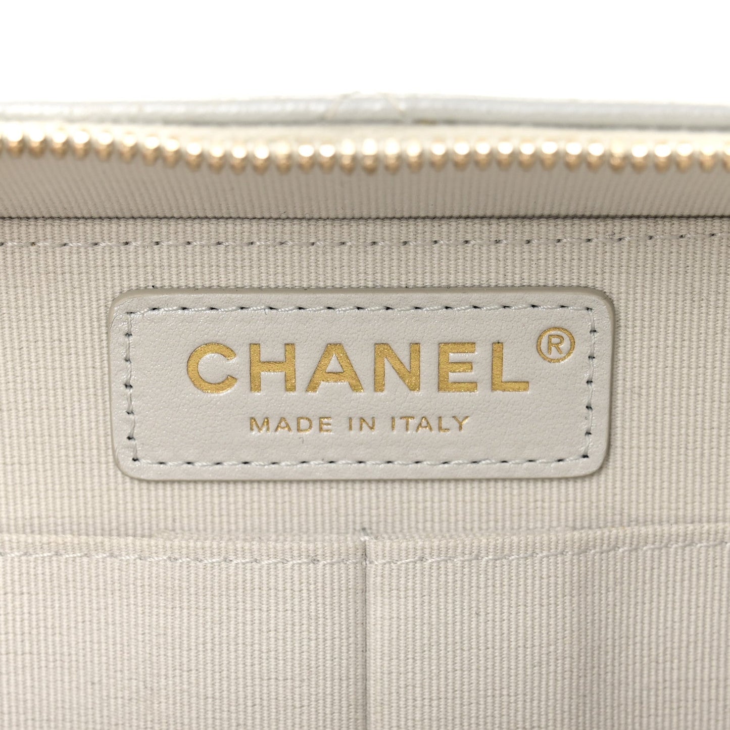 Metallic Lambskin Quilted Top Handle Vanity Case Silver