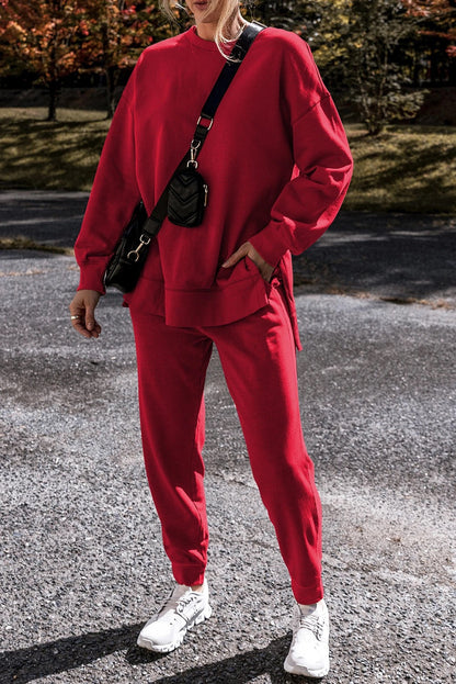 Conjunto de jersey y pantalón de corte alto y bajo en color rojo de competición