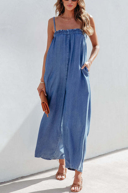 Pantalones anchos y ajustados, overoles casuales recortados