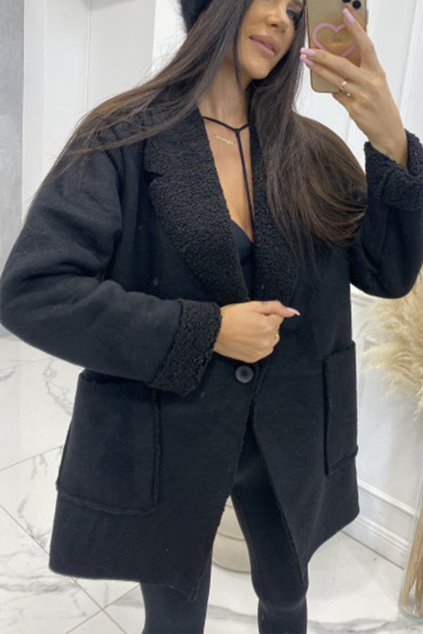 Chaqueta corta y cálida de sherpa para mujer
