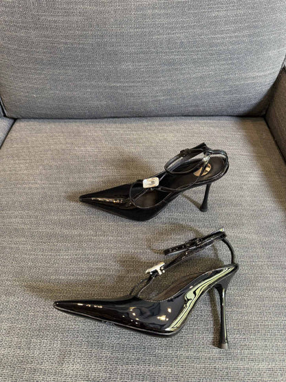 HIGH SANDAL ATTACHED GEM IN BLACK GLOSSY CALFSKIN
