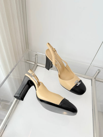 Chanel 26 High Heels Beige Black 90 in Lambskin 597385