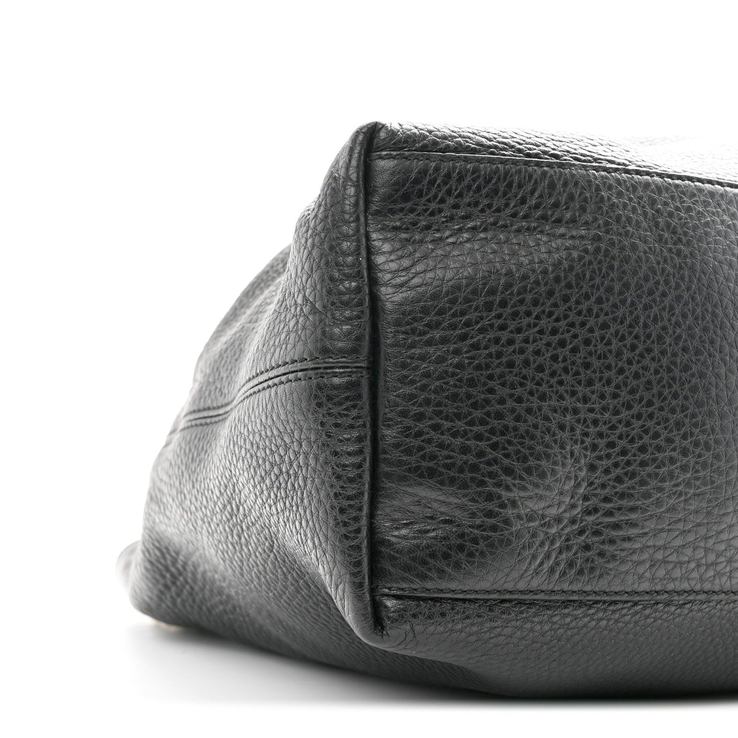 Pebbled Calfskin Medium Soho Chain Shoulder Bag Black