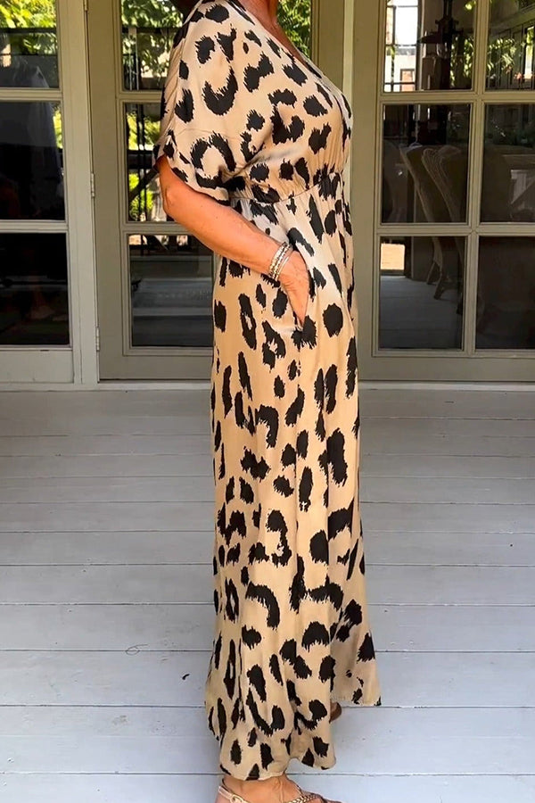 Vestido largo con cuello en V y estampado de leopardo salvaje