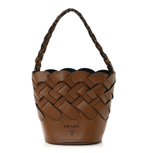 Vitello Intreccio Tress Bucket Bag Cognac Black