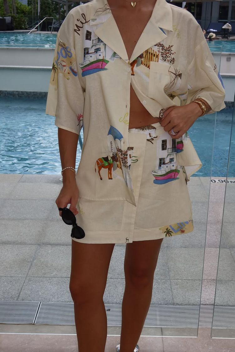 Conjunto de minifalda cruzada de tiro alto y camisa de manga corta con estampado único de mezcla de lino Kea