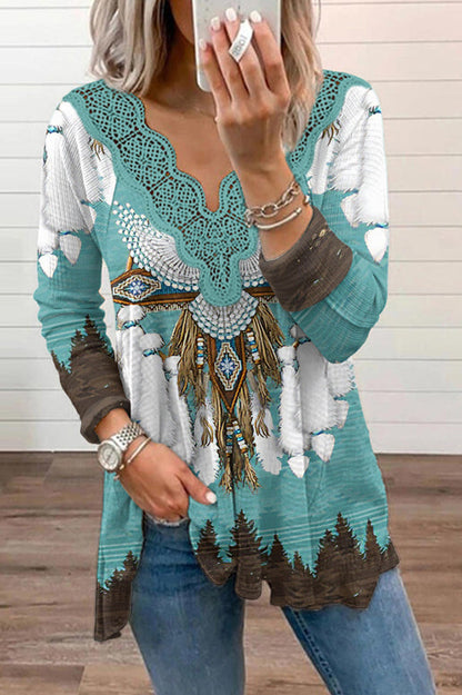 Camiseta elástica con ribete de encaje y estampado étnico hippie de pasado mexicano