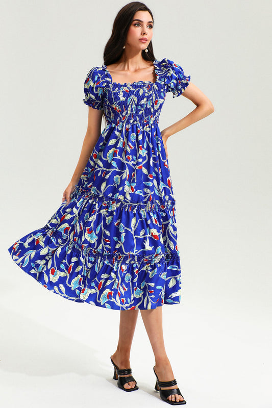 Vestido midi de manga corta con cuello cuadrado y estampado botánico 