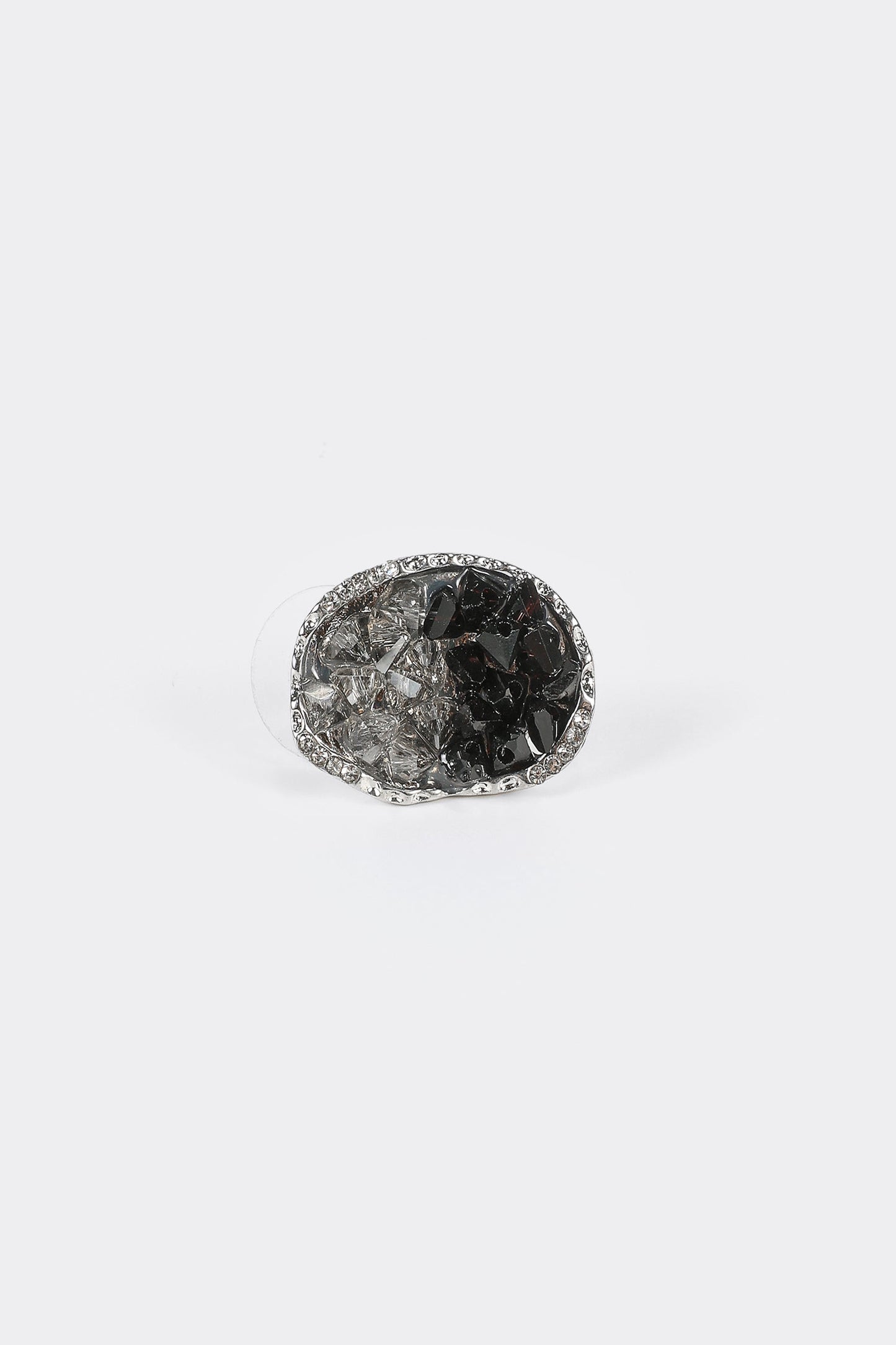 Pendientes de diamantes ovalados negros 
