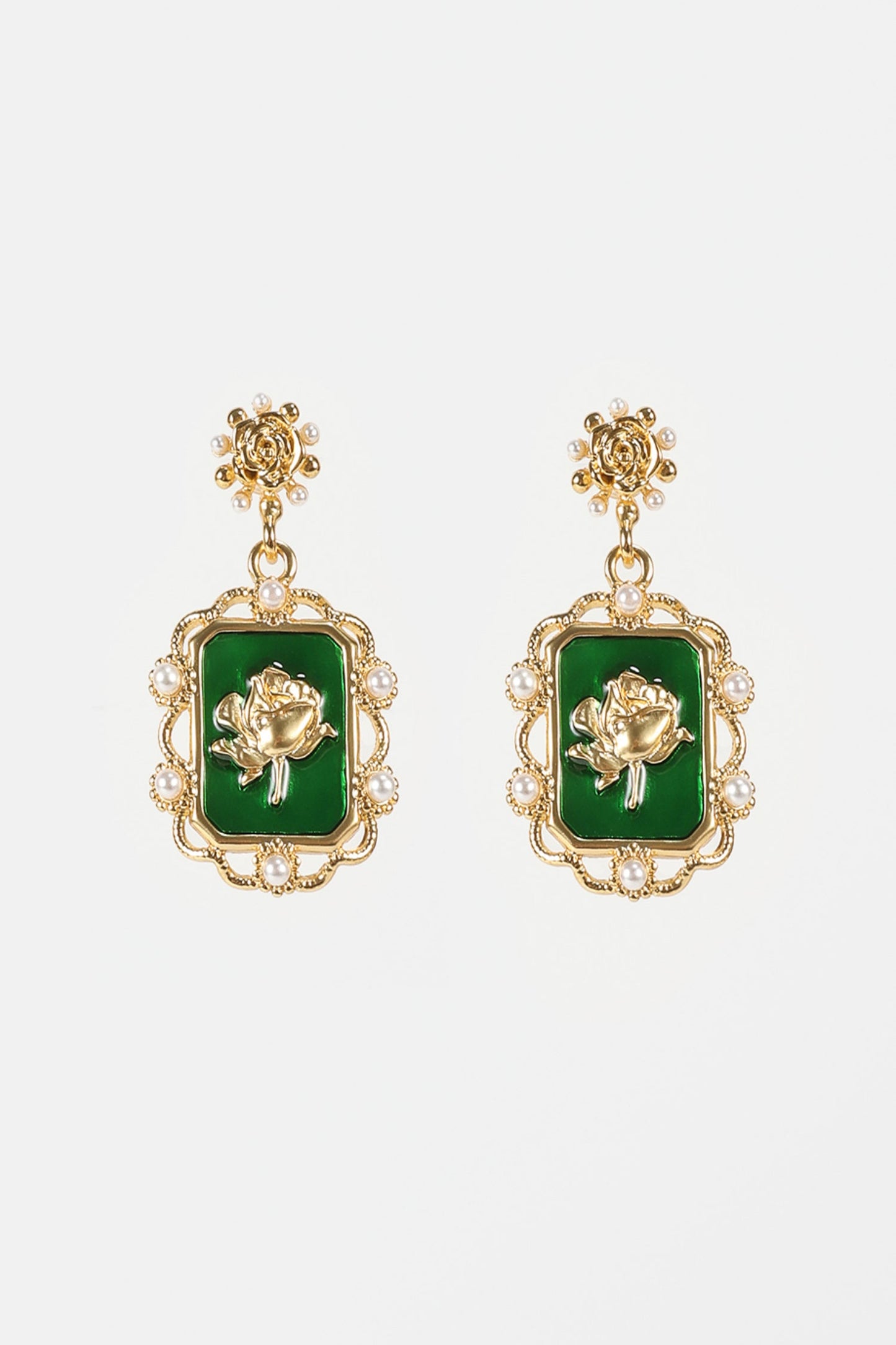 Pendientes florales de metal con perlas de imitación 
