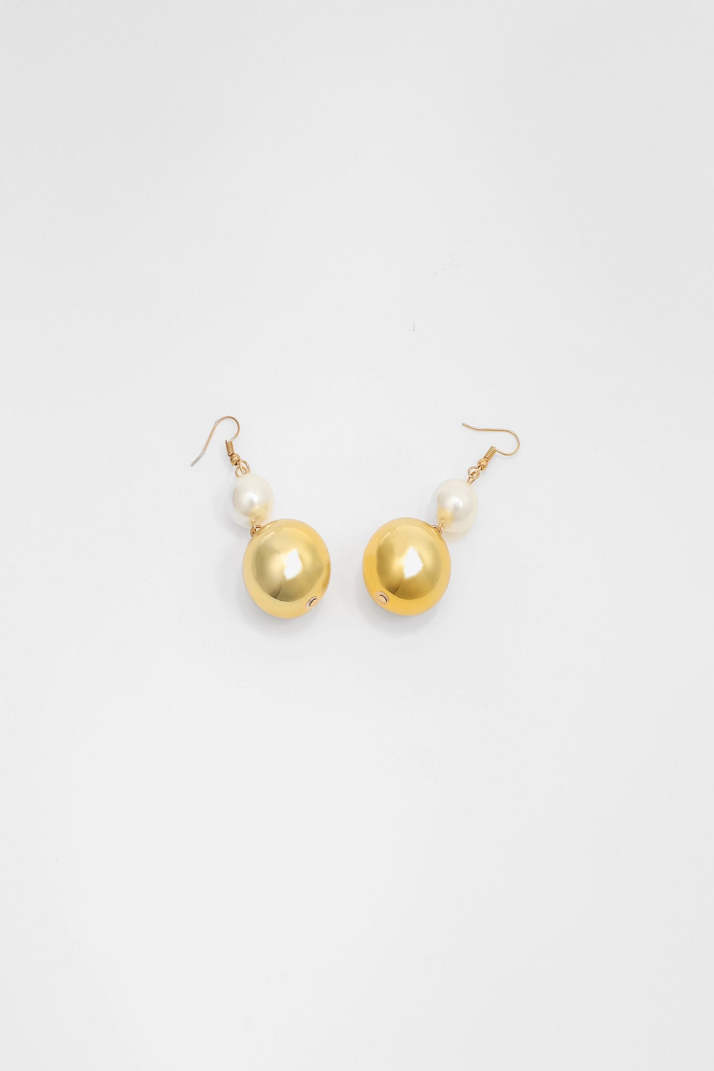 Faux Pearl Metal Ball Necklace & Earrings Set