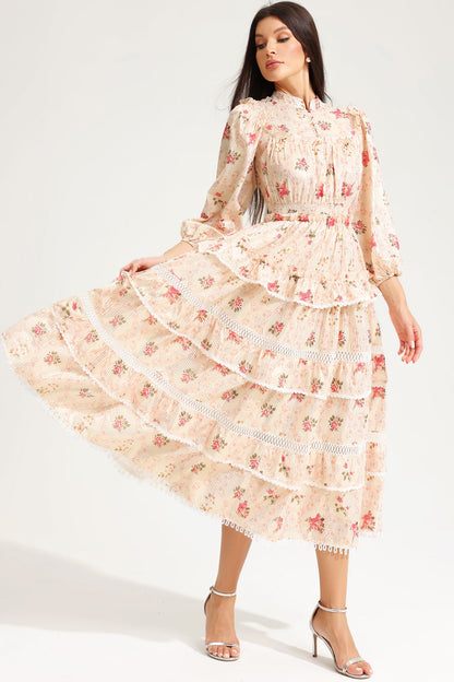 Vestido midi amarillo con hebilla y mangas farol con estampado floral 