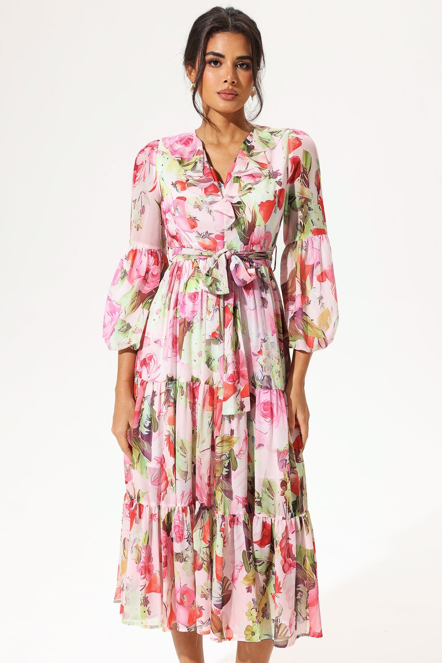 Vestido maxi floral de manga larga con cuello en V y volantes 