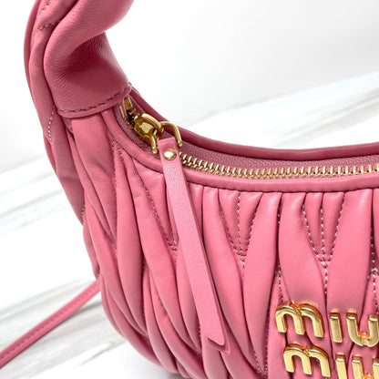 miuwander hobo 23 pink matelasse leather