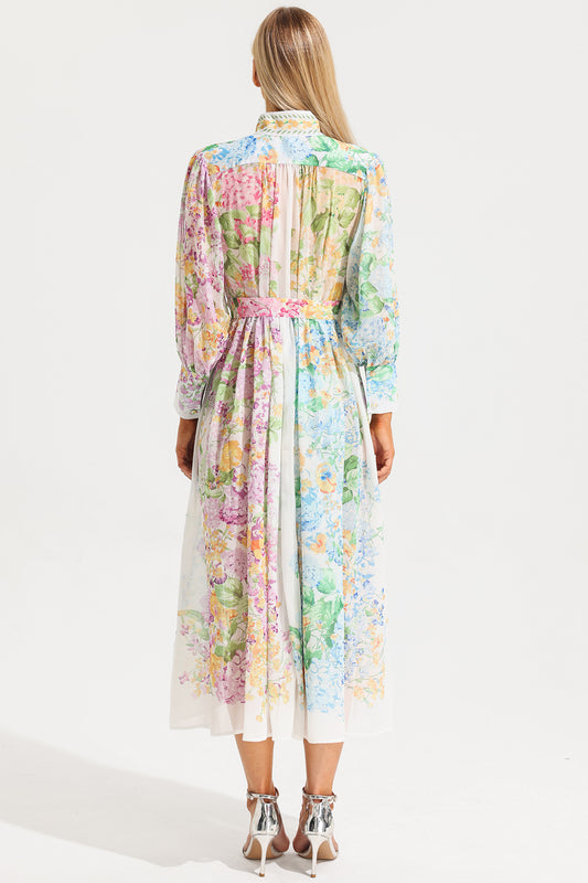 Vestido midi floral de manga larga con cinturón 