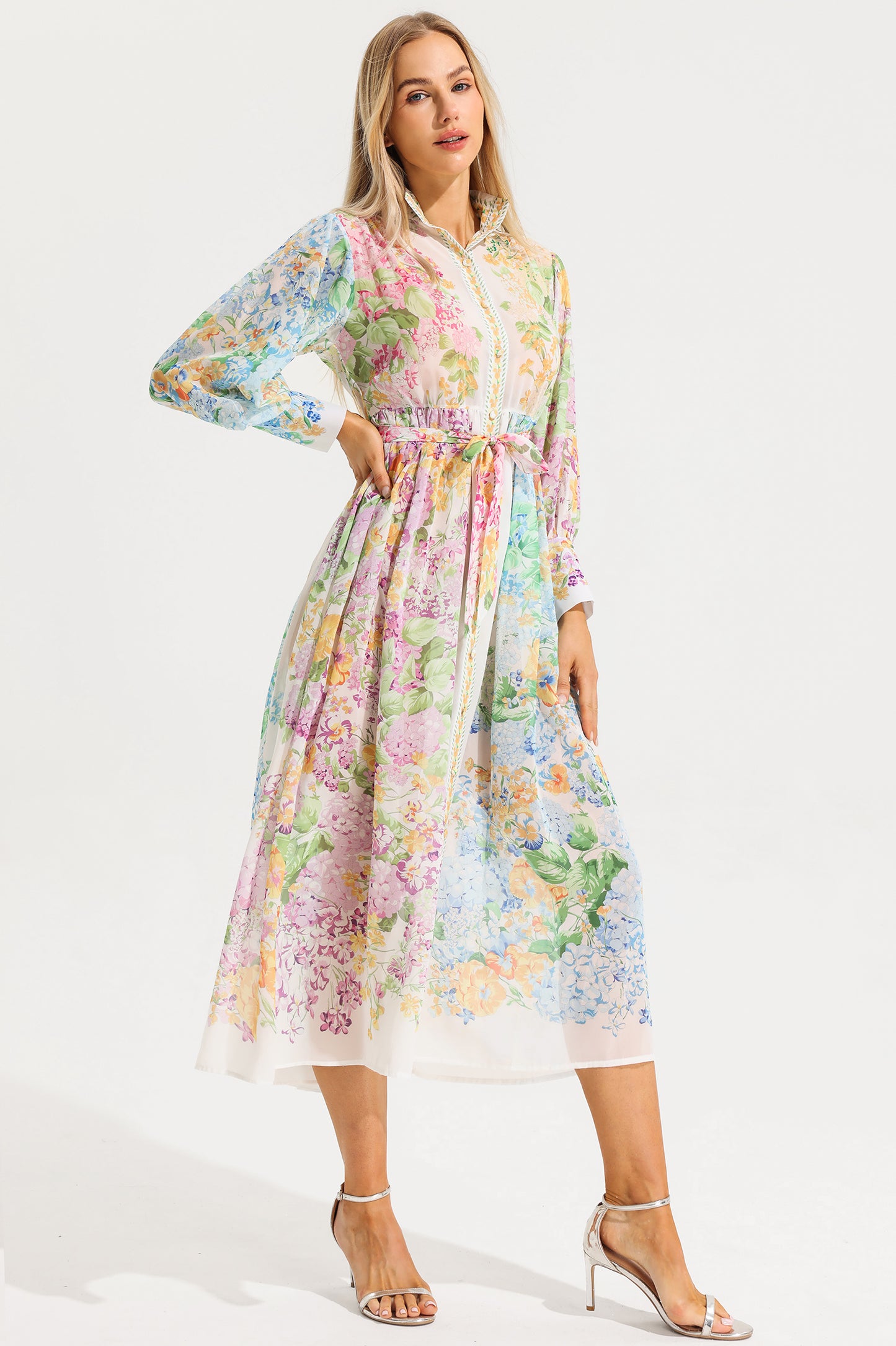 Vestido midi floral de manga larga con cinturón 