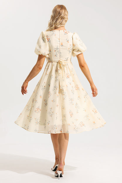 Vestido midi de manga corta con escote en V y estampado floral 