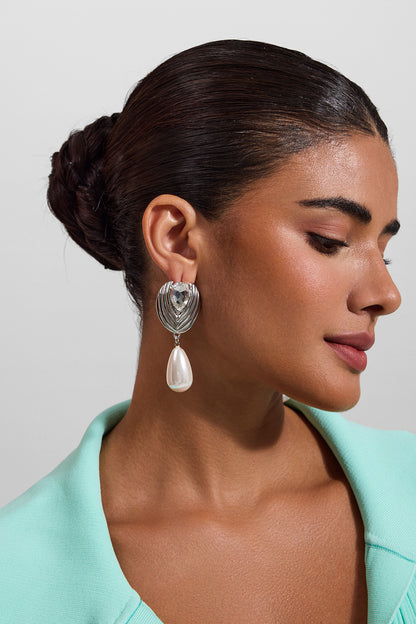 Pendientes de lágrima con diamantes falsos 