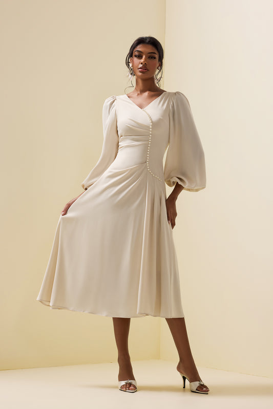 Vestido midi de manga larga con perlas sintéticas 