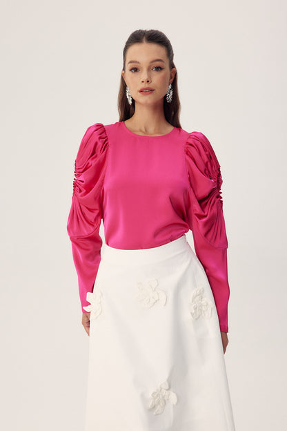 Blusa de satén con mangas esculpidas Una 