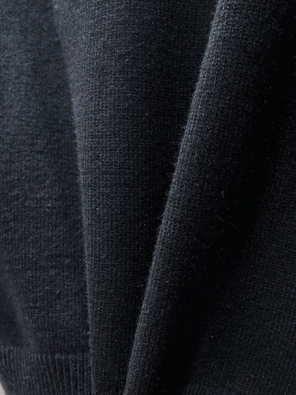 LV SWEATER IN BLACK KNITTED WOOL ATTACHED PEARL 238809