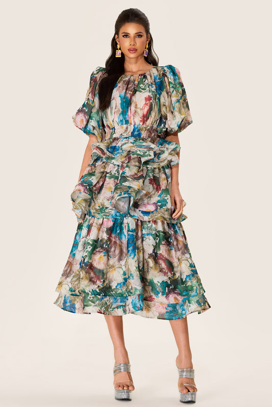 Vestido midi escalonado con mangas abullonadas y estampado floral 