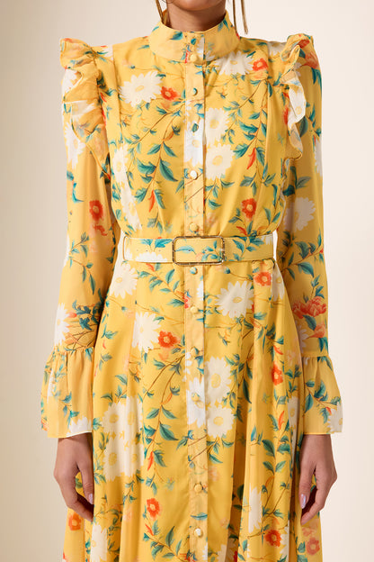 Vestido midi con mangas de mariposa y volantes florales con cinturón 
