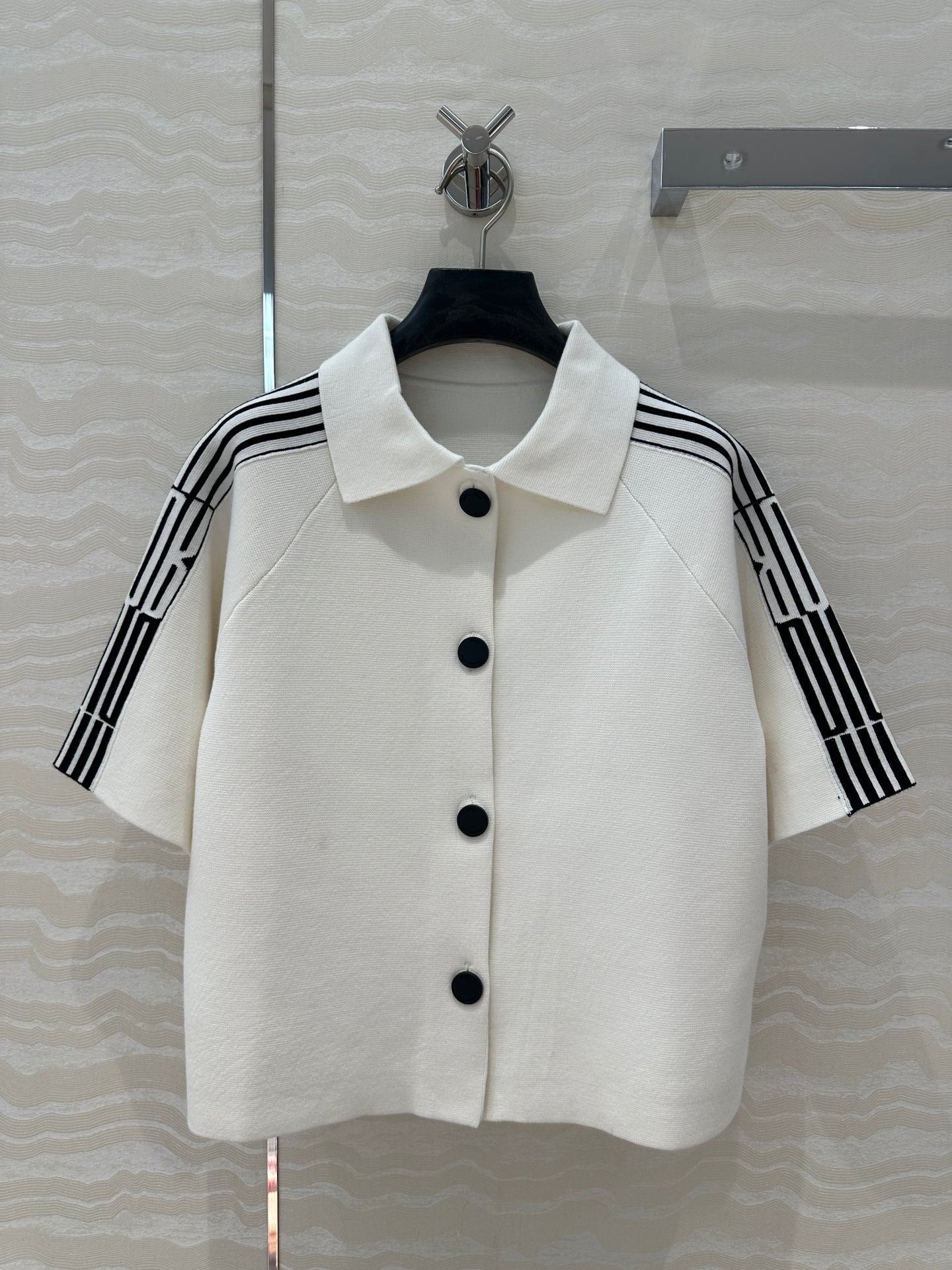 CD Short-Sleeved Cardigan Jacket White Viscose Polyamide