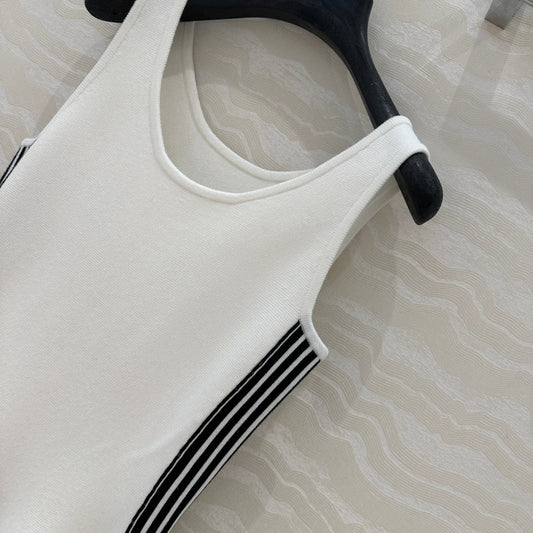 CD U-neck Large A-line Skirt White Viscose Polyamide