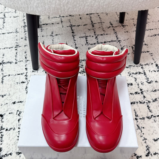 Maison Margiela Future Sneaker Crimson Rose Calfskin Rubber 558432