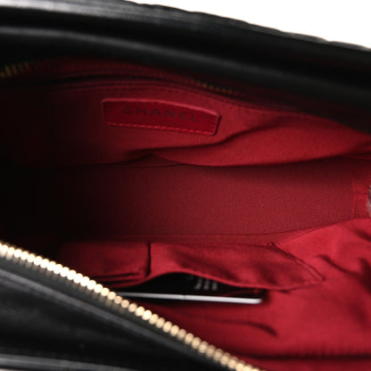 Aged Smooth Calfskin Quilted Medium Gabrielle Logo Hobo Black