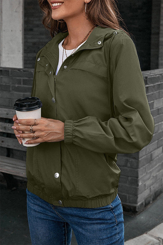 Ropa deportiva informal con capucha y cuello sólido