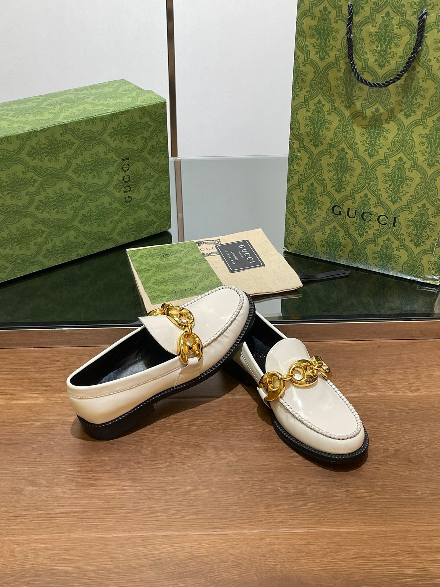 GG LOAFER SHOES IN WHITE CALFSKIN