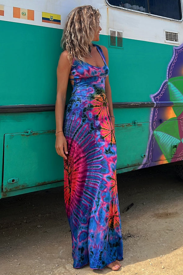 Vestido largo elástico con cordones en la espalda y estampado tie-dye de La Bamba