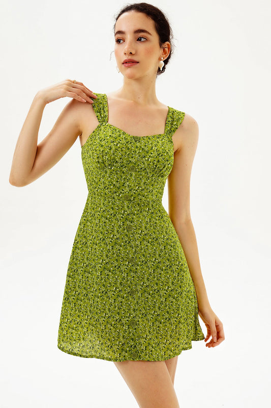 Vestido mini con tirantes finos y encaje floral 