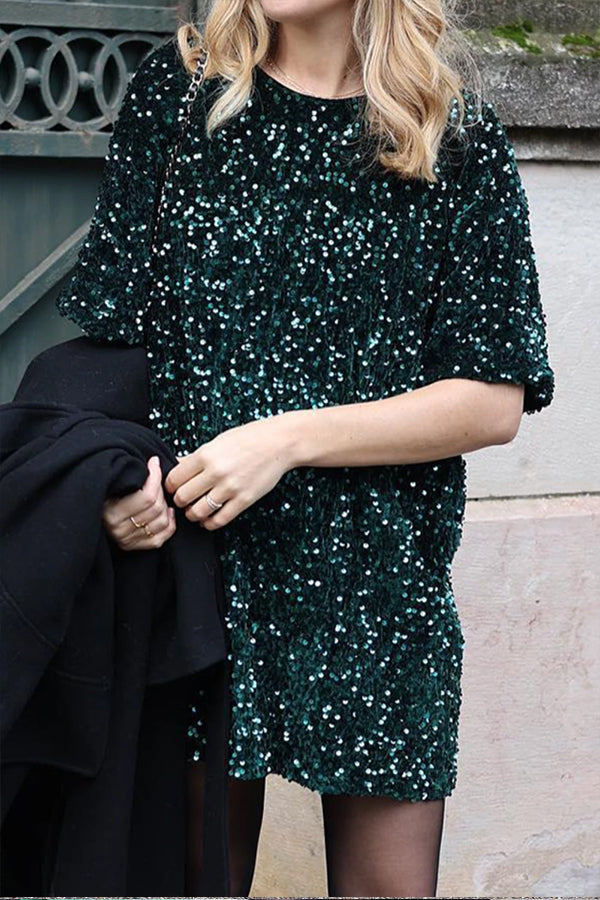 Minivestido de terciopelo con lentejuelas y manga corta de Skobeloff