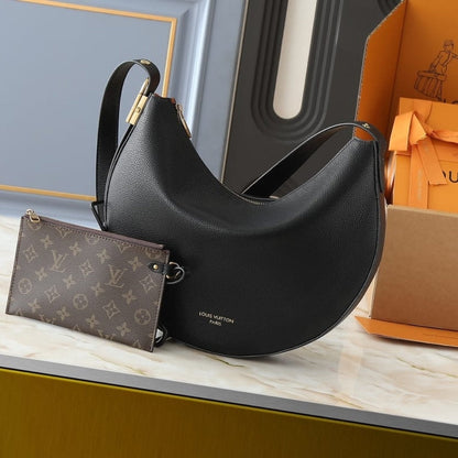 LV LOW KEY COOKIE MM BLACK 32CM M14417